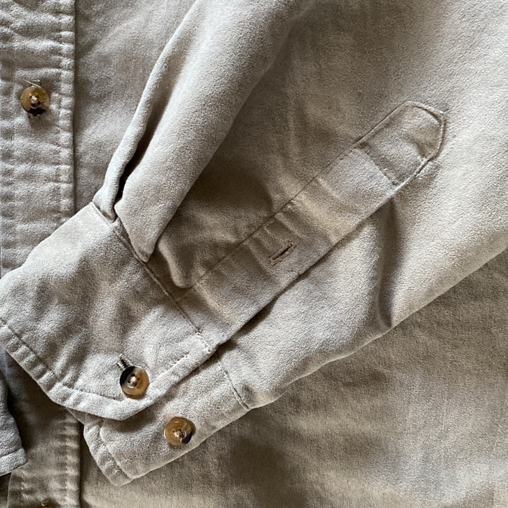 Swede Button Up - Picture 4 of 5